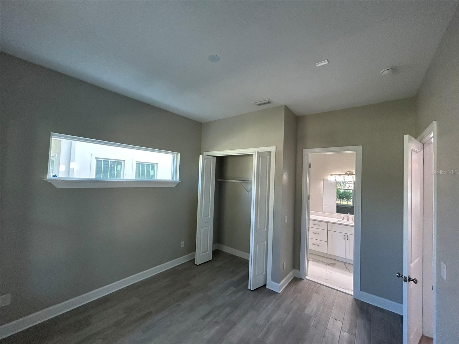 EUCLID MANOR - Residential