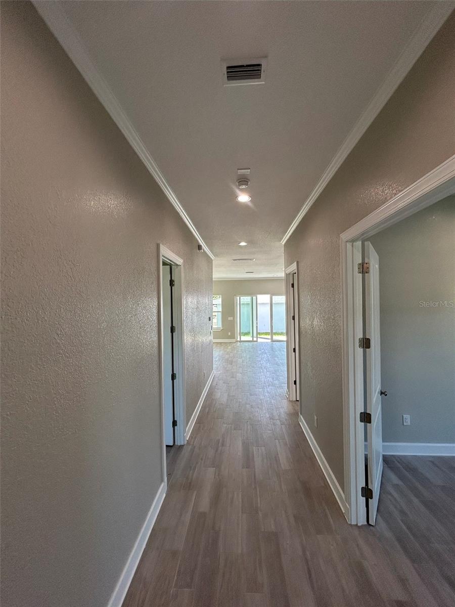 EUCLID MANOR - Residential