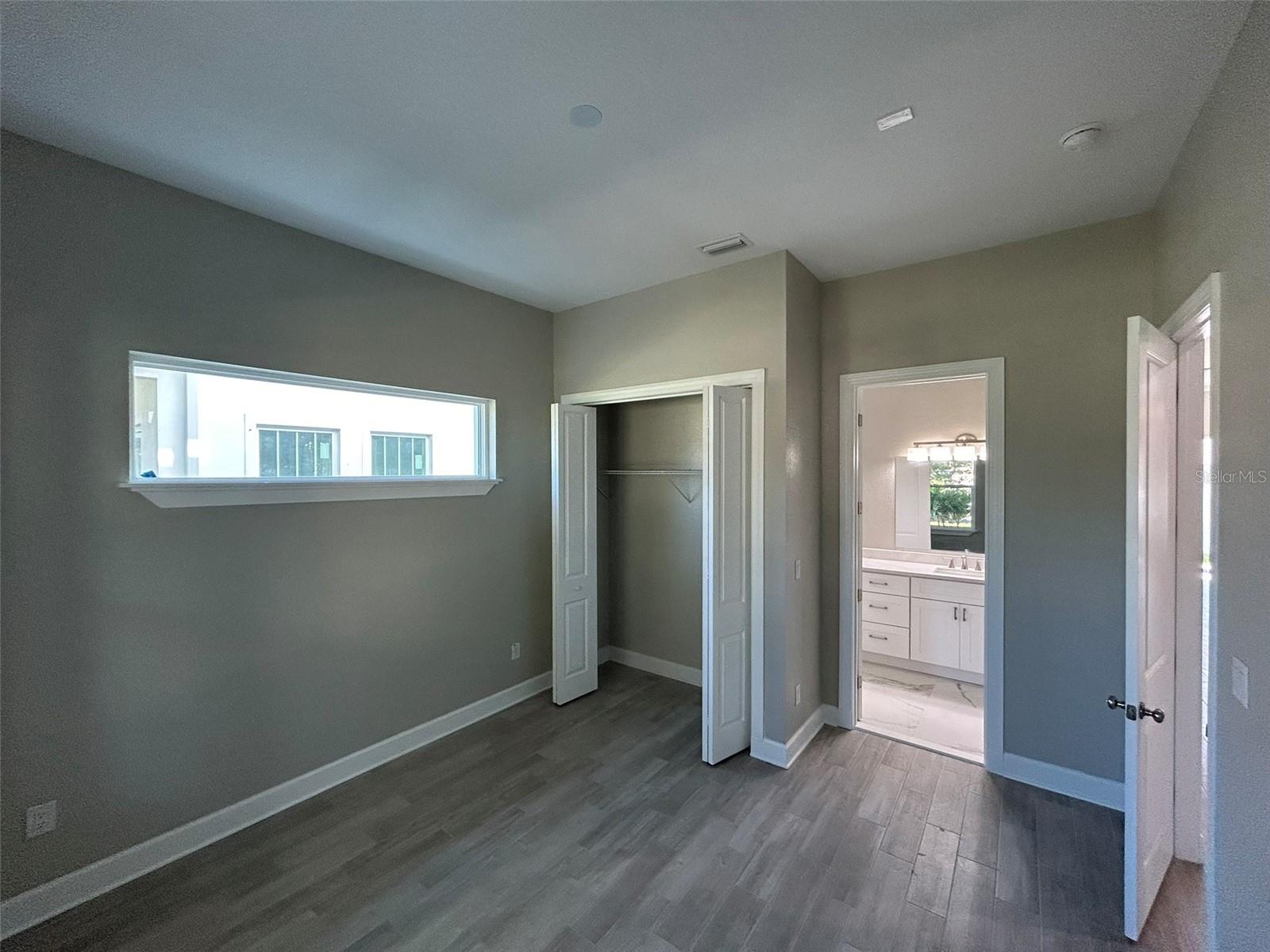 EUCLID MANOR - Residential