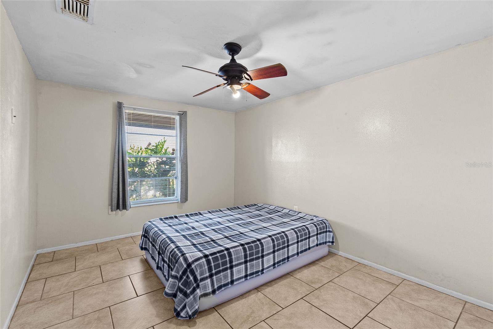 HERITAGE PINES - Residential