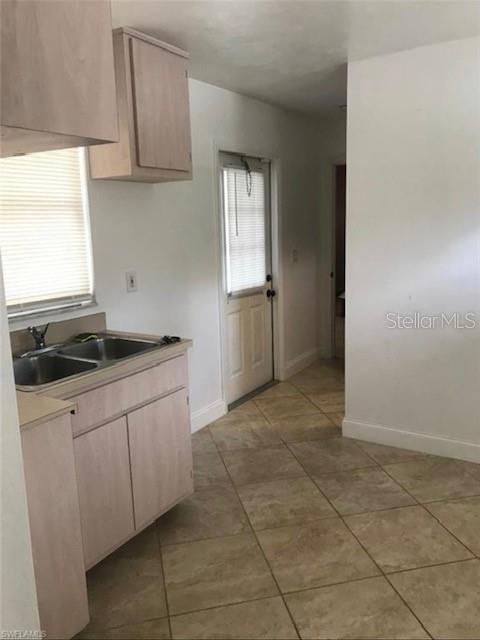 NO SUBDIVISION - Residential