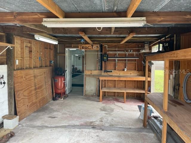 NO SUBDIVISION - Residential