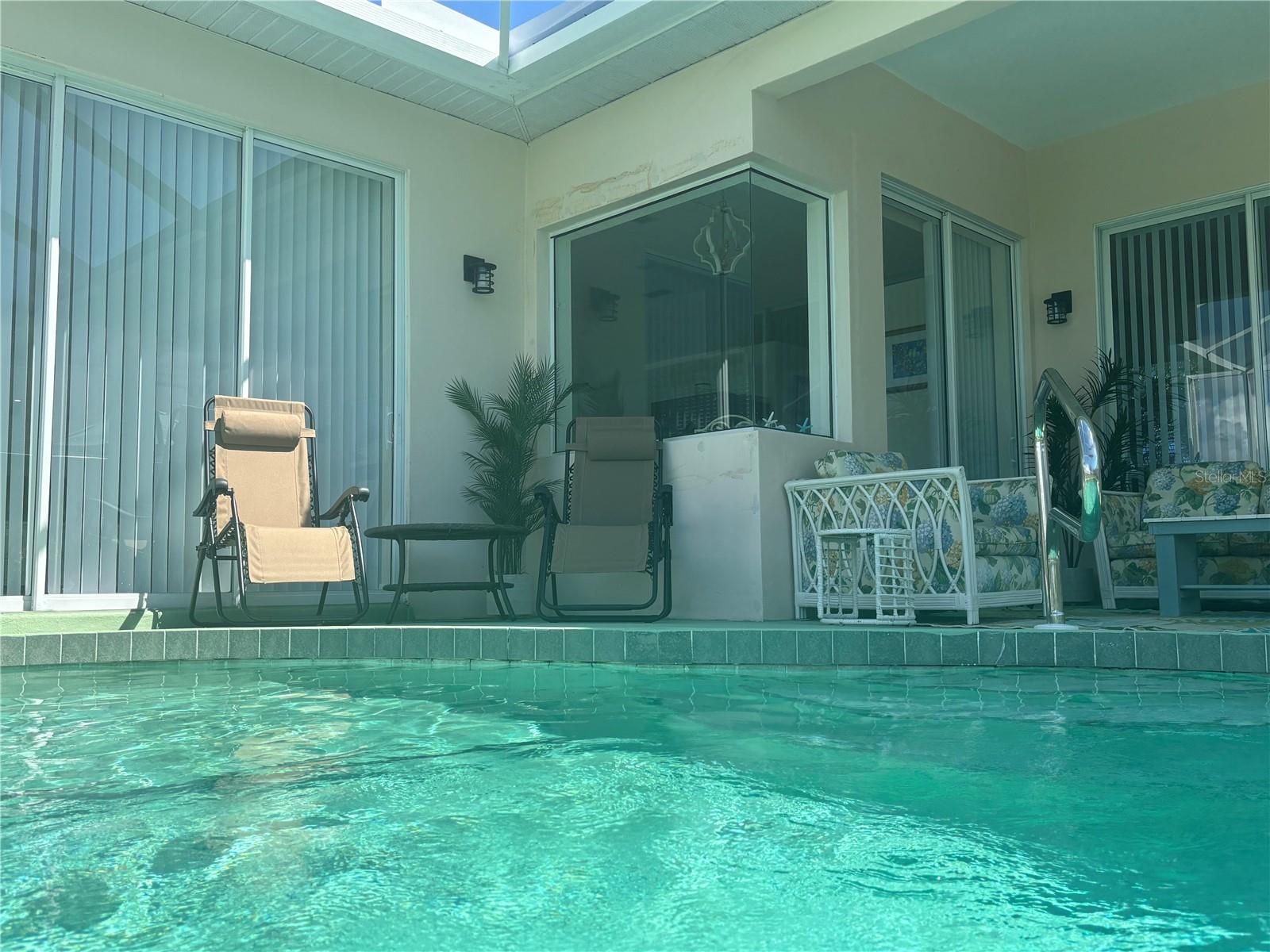 ROTONDA WEST LONG MEADOW - Residential Lease