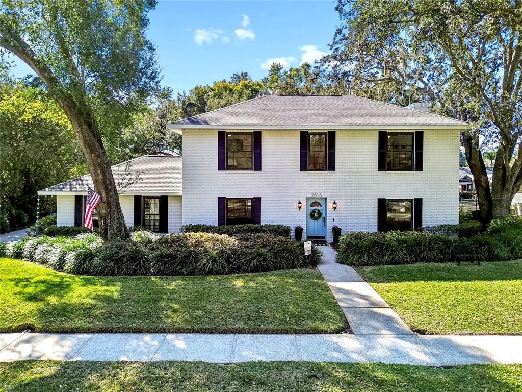 Photo of 2816 Fairway View Drive, Valrico, FL 33596 (MLS # TB8474721)