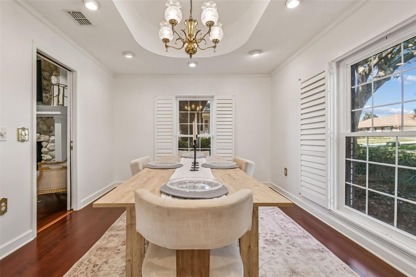 2816 FAIRWAY VIEW DRIVE