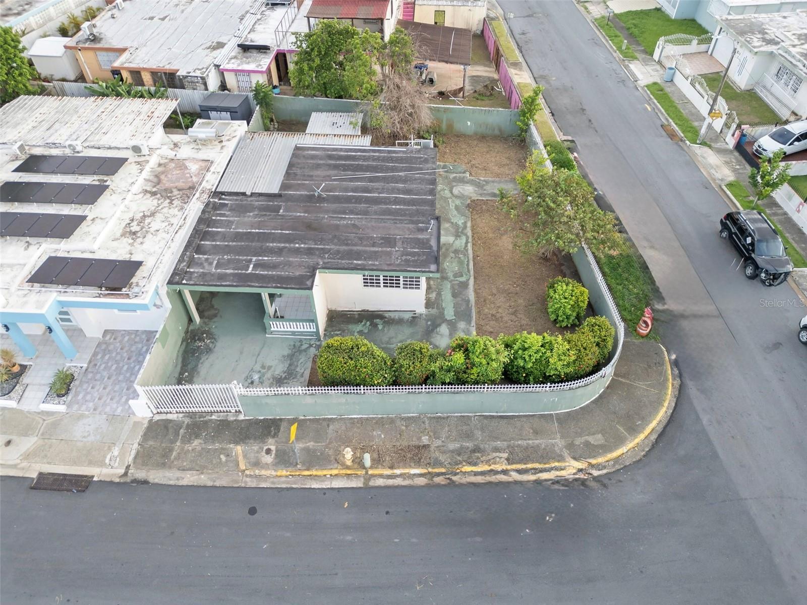 828 GUADALUPE