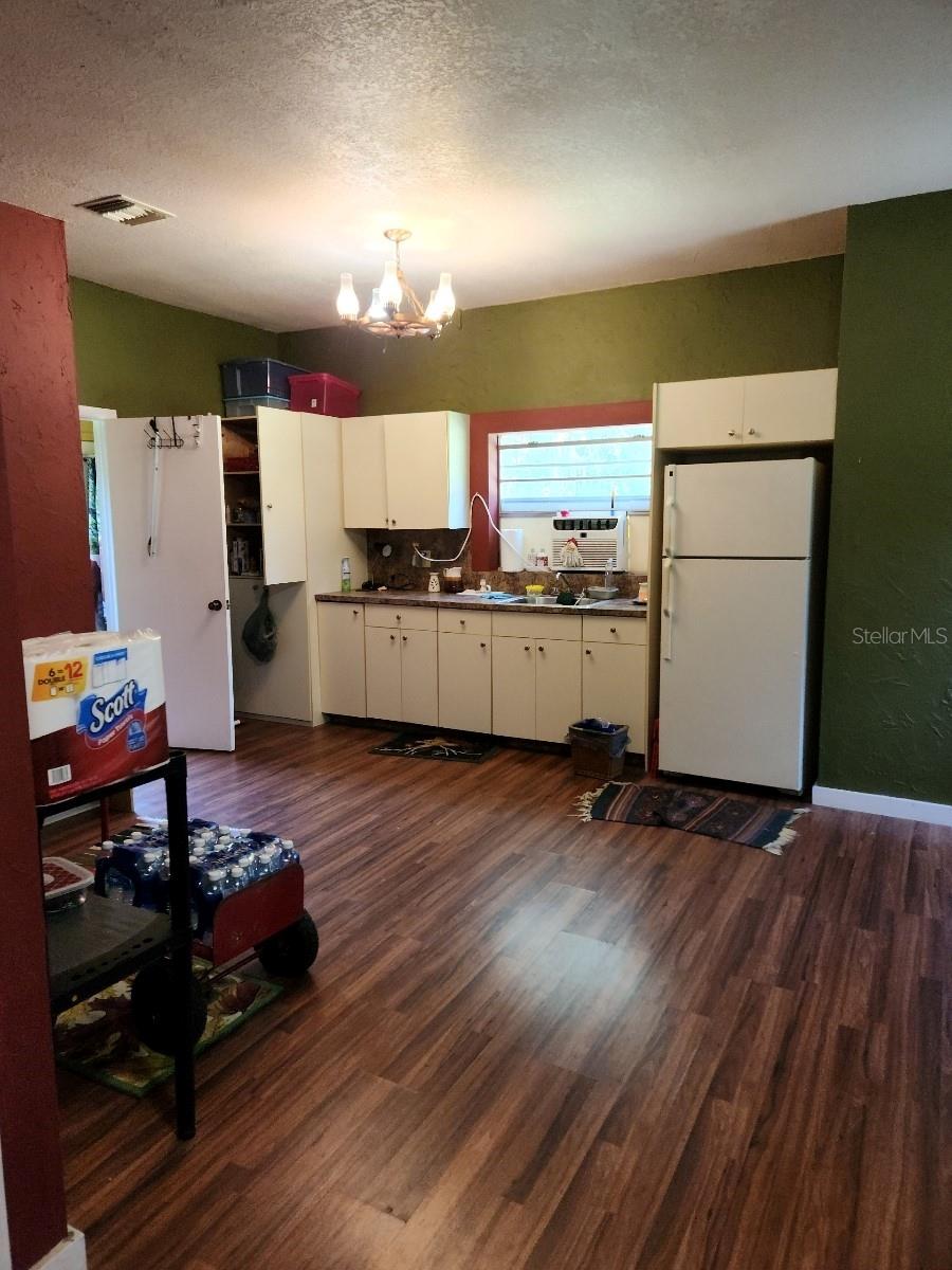 OCALA ESTATE - Residential