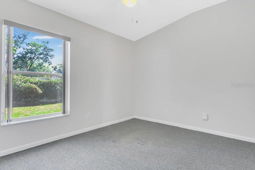 HOLDEN RIDGE - Residential