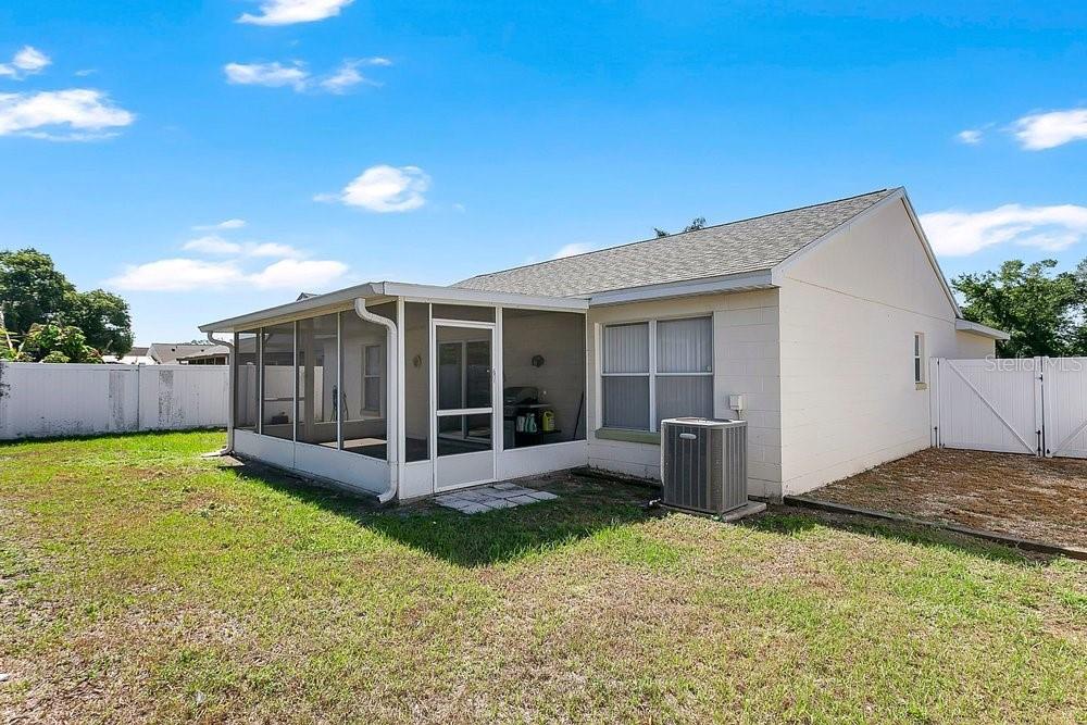 HOLDEN RIDGE - Residential