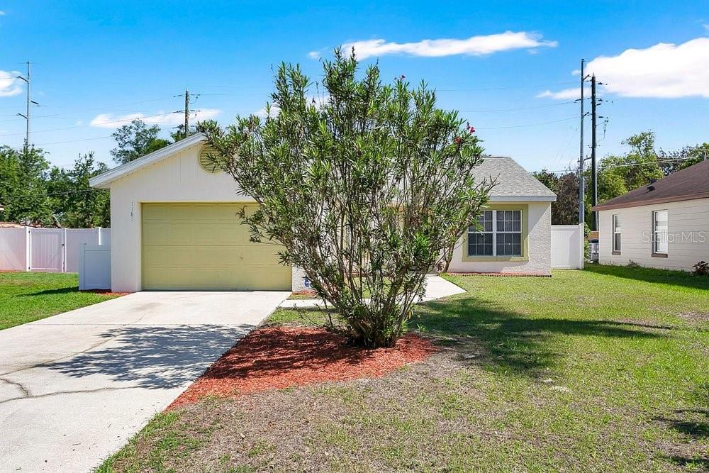 HOLDEN RIDGE - Residential