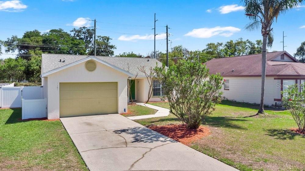 HOLDEN RIDGE - Residential
