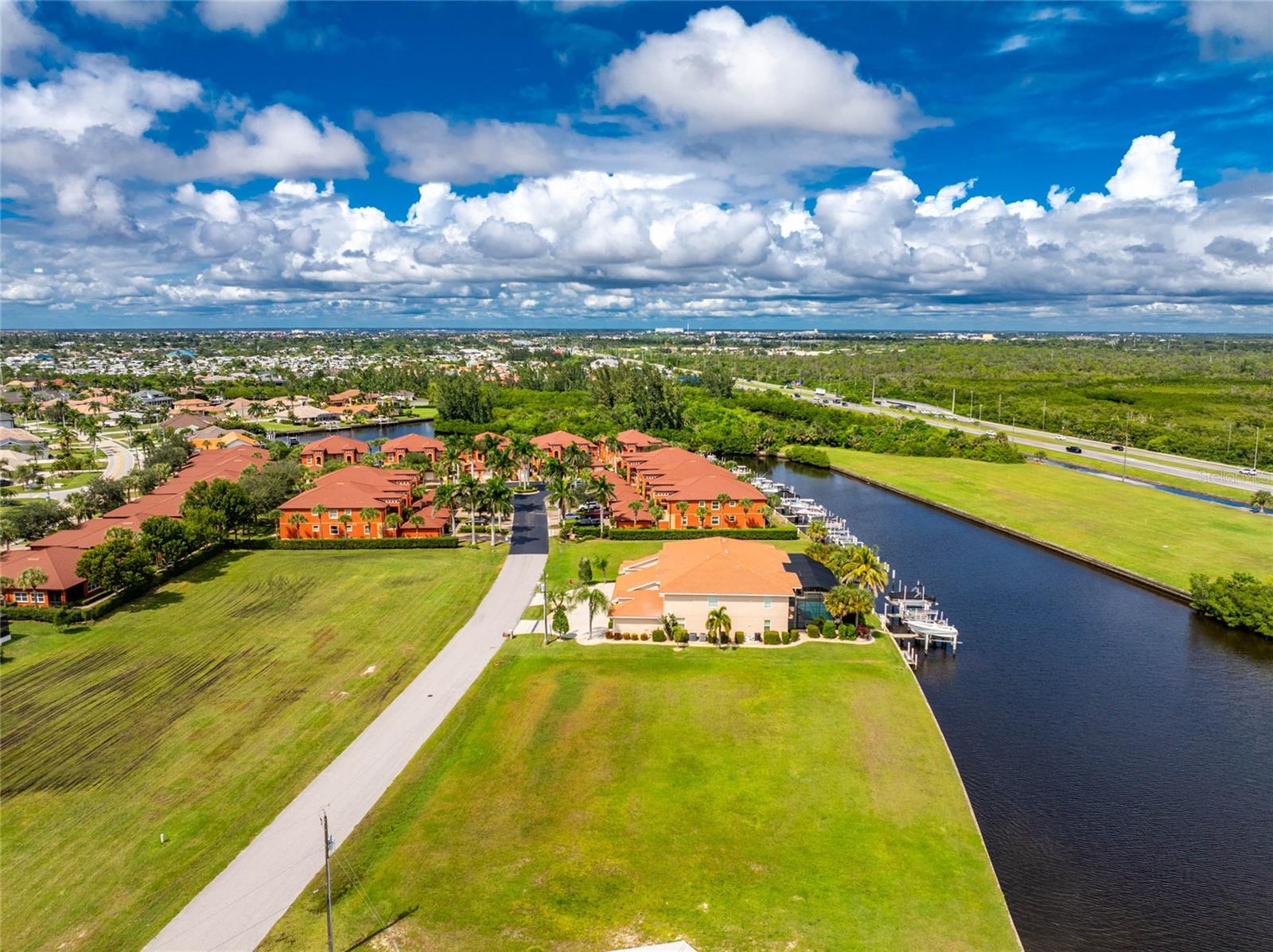 PUNTA GORDA ISLES SEC 15 - Land