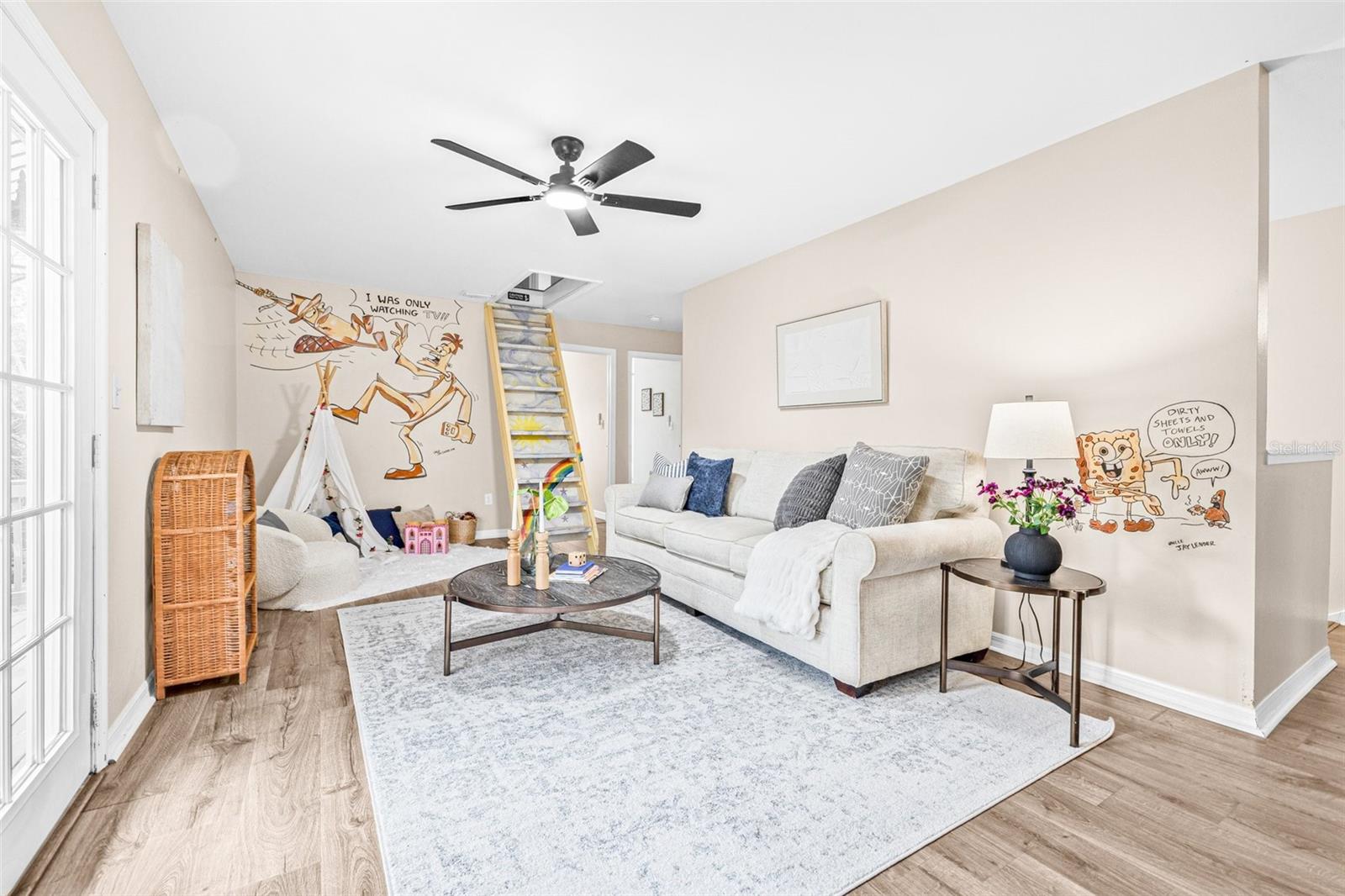 POWERS BAYVIEW ESTATES - Residential Lease