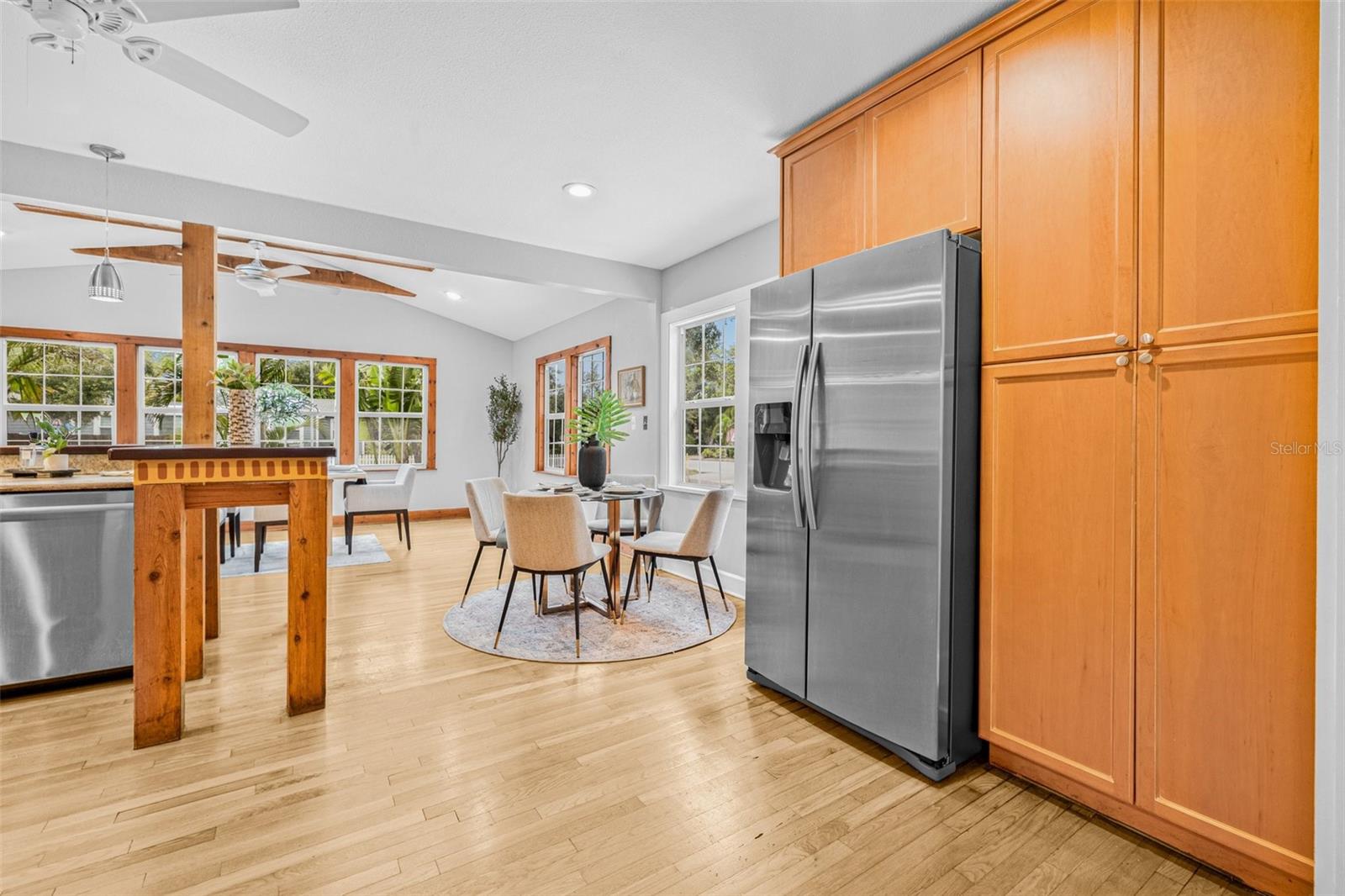 POWERS BAYVIEW ESTATES - Residential Lease