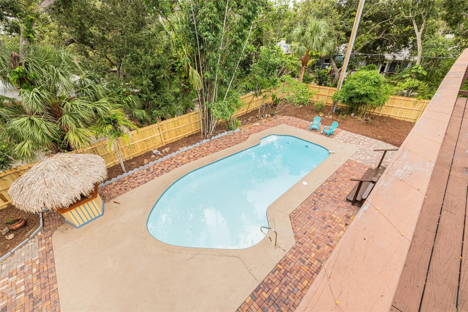 POWERS BAYVIEW ESTATES - Residential Lease