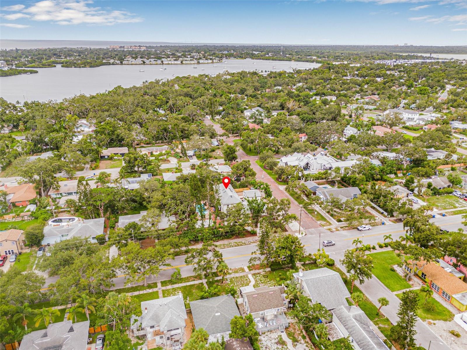 POWERS BAYVIEW ESTATES - Residential Lease