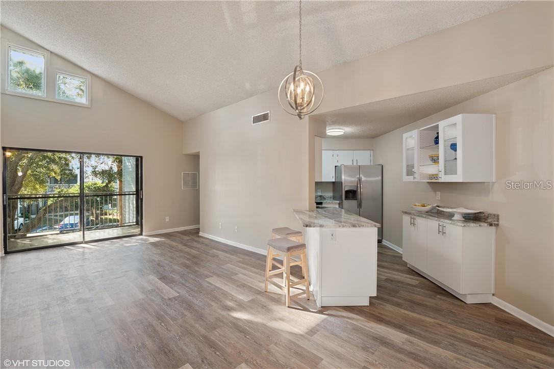 SOUTHPOINTE CONDO - Residential