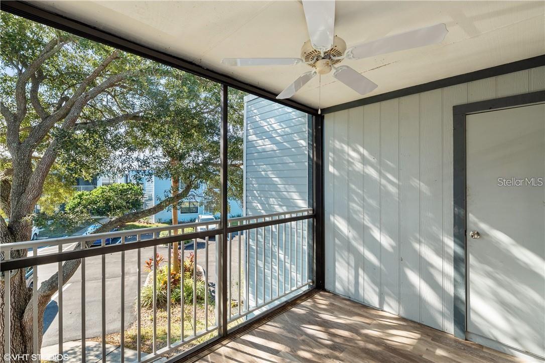 SOUTHPOINTE CONDO - Residential
