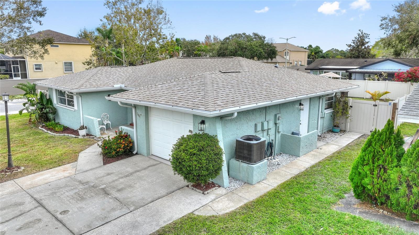 1801 FOREST DRIVE