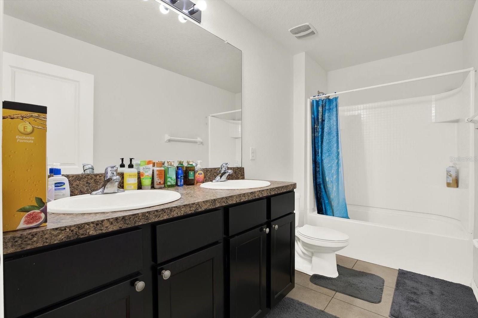 HAWKS LANDING - Residential