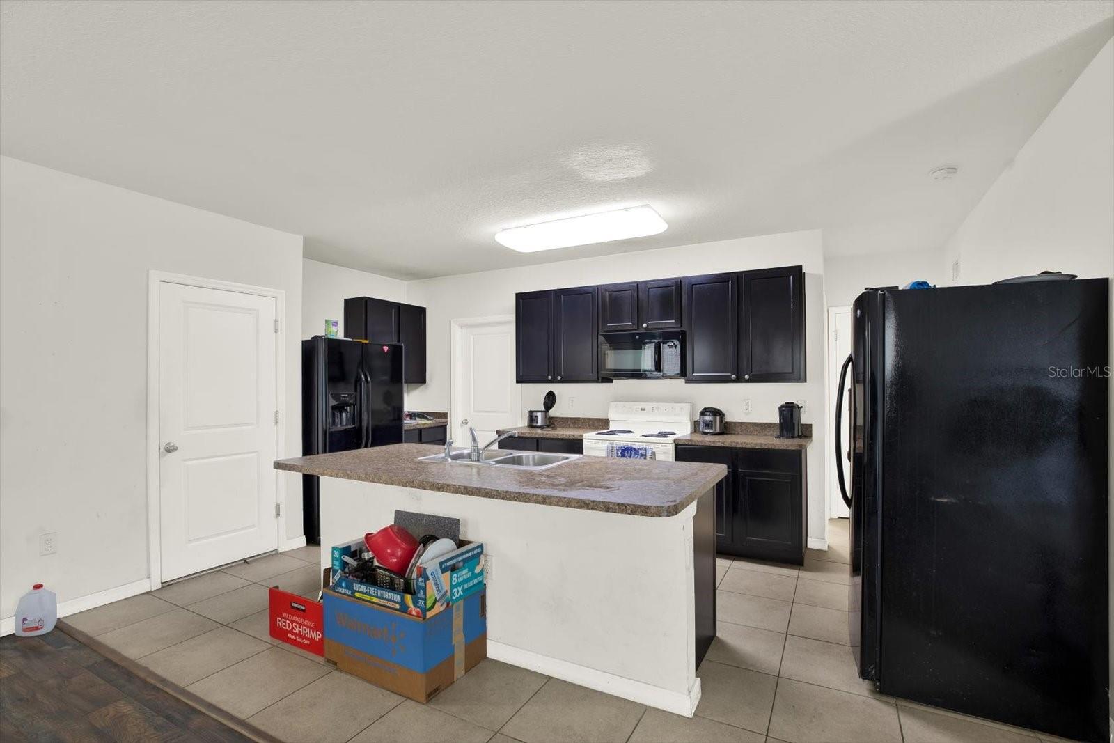 HAWKS LANDING - Residential