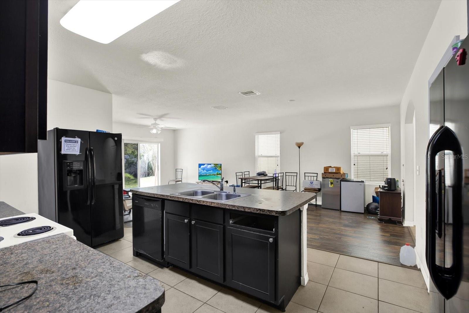 HAWKS LANDING - Residential