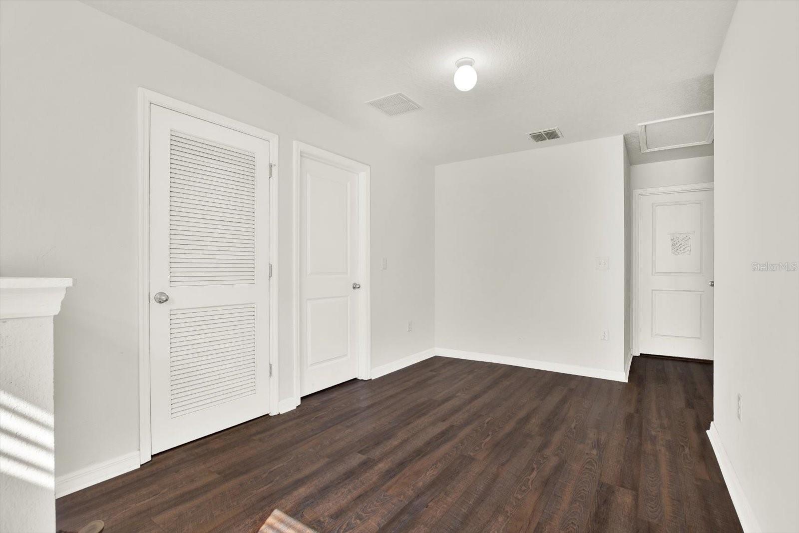 HAWKS LANDING - Residential