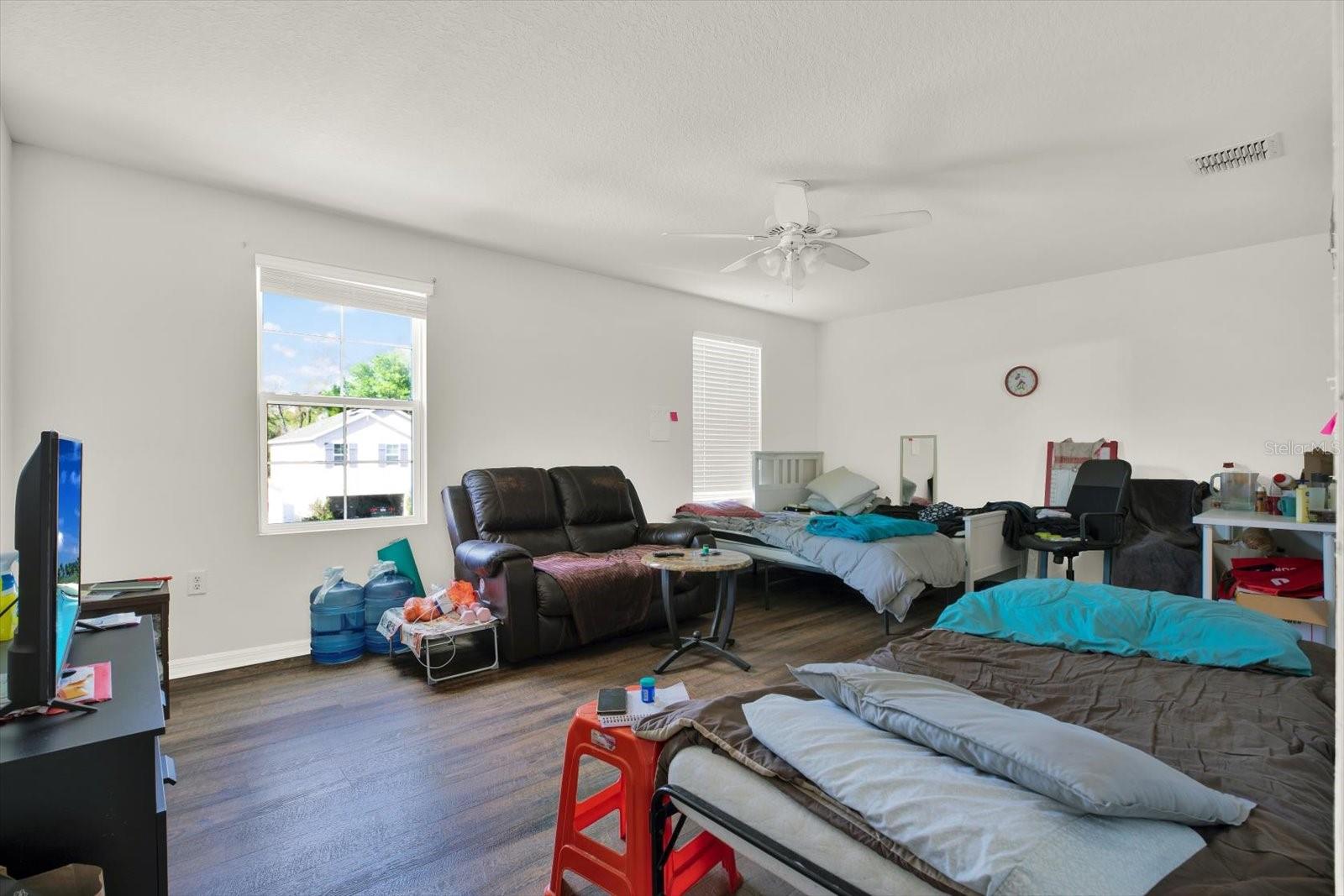 HAWKS LANDING - Residential