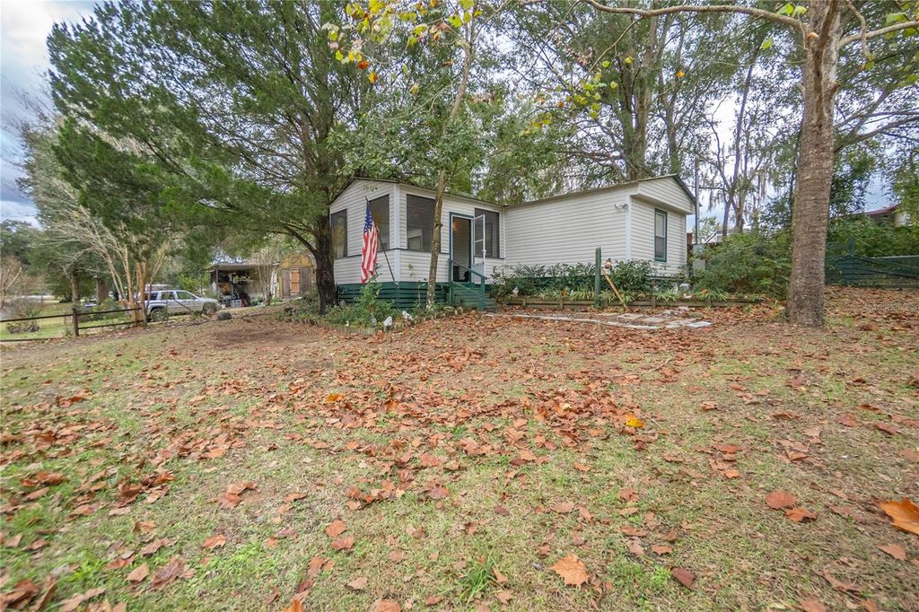 Photo of 8032 E Bayberry Lane, Floral City, FL 34436 (MLS # W7881366)