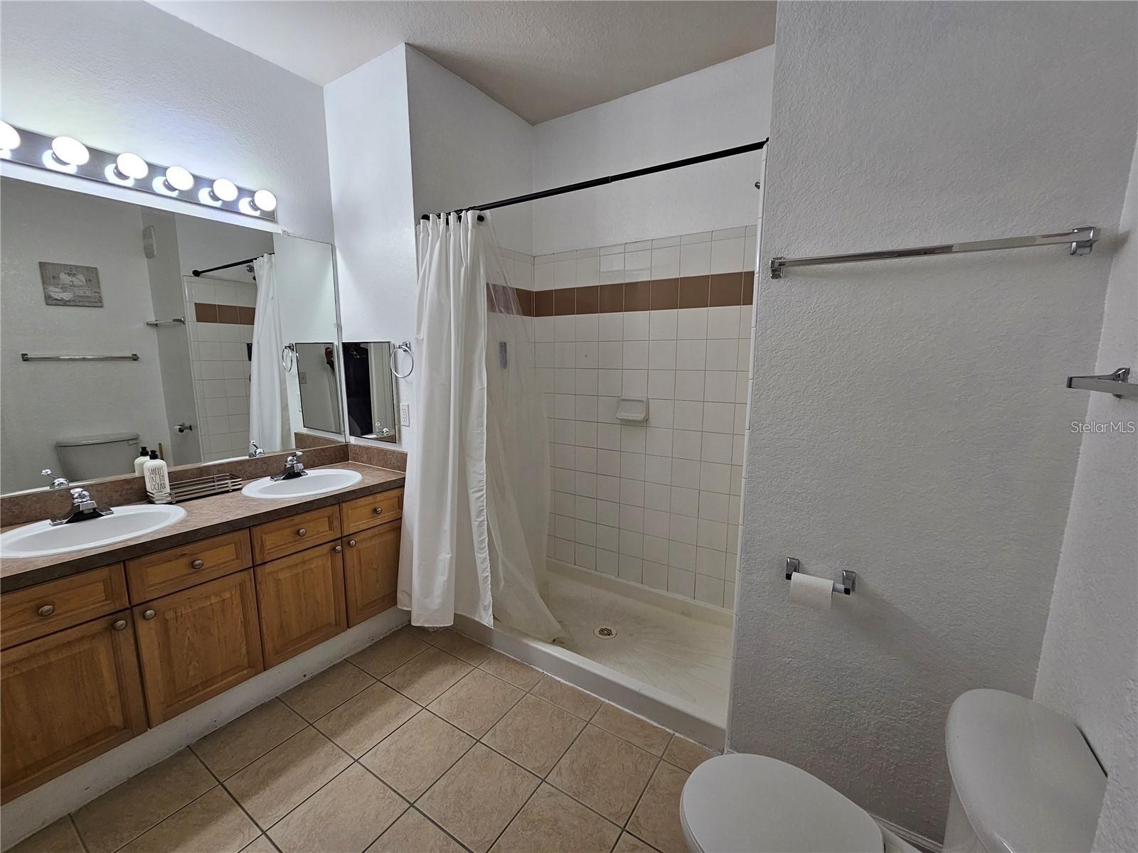 TERRACE RIDGE AT TOWN CENTER EAST CONDO - Residential