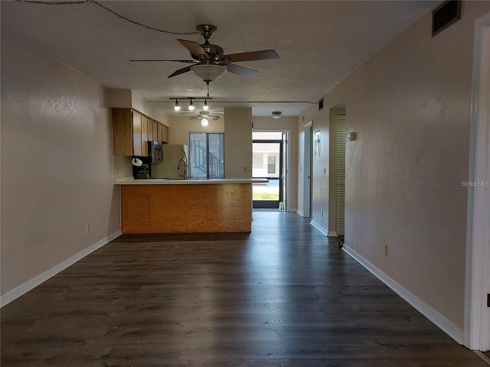 WESTCHESTER PARK PH 05 - Residential Lease