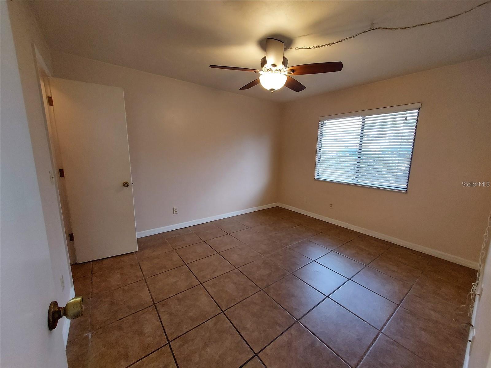 WESTCHESTER PARK PH 05 - Residential Lease