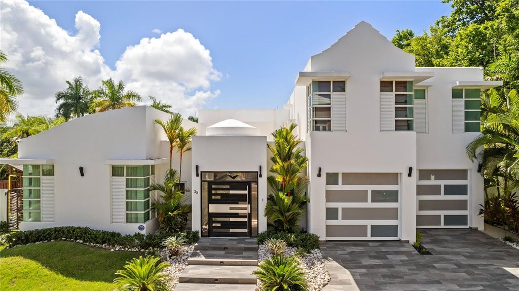 Photo of 35 Paseo Las Palmas, Dorado, PR 00646 (MLS # PR9123018)
