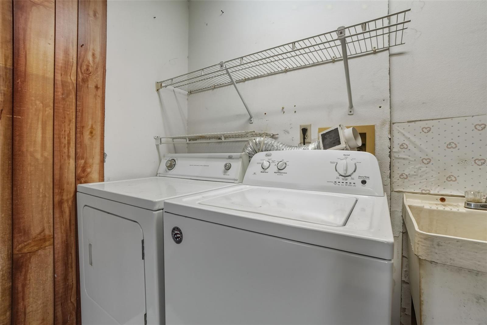 DELTONA LAKES UNIT 40 - Residential