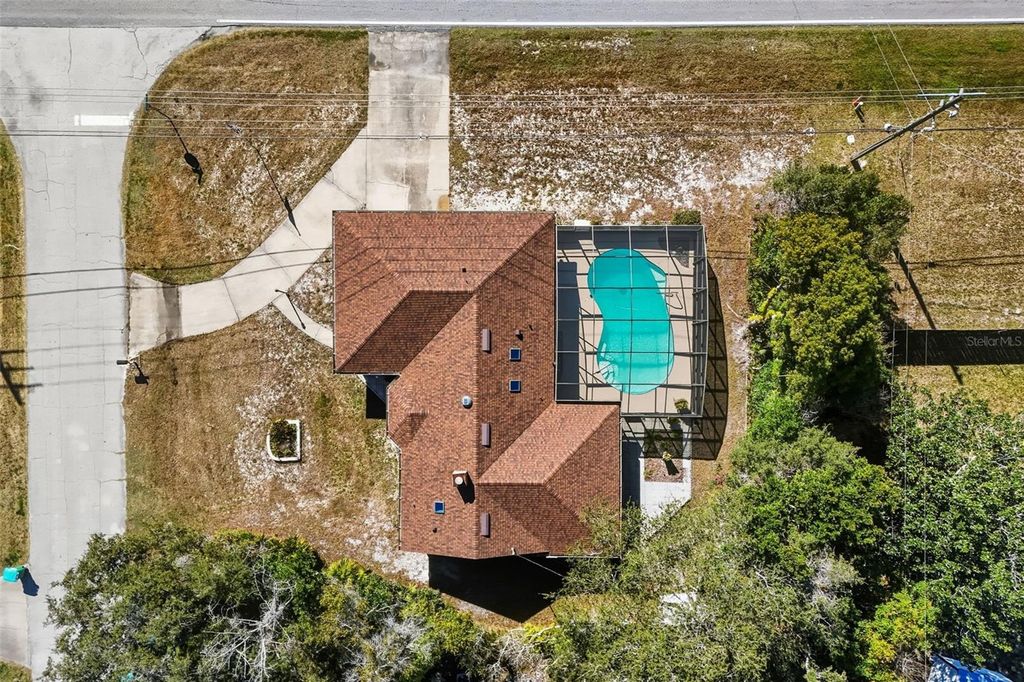 Photo of 950 Centennial Avenue, Deltona, FL 32738 (MLS # V4946579)