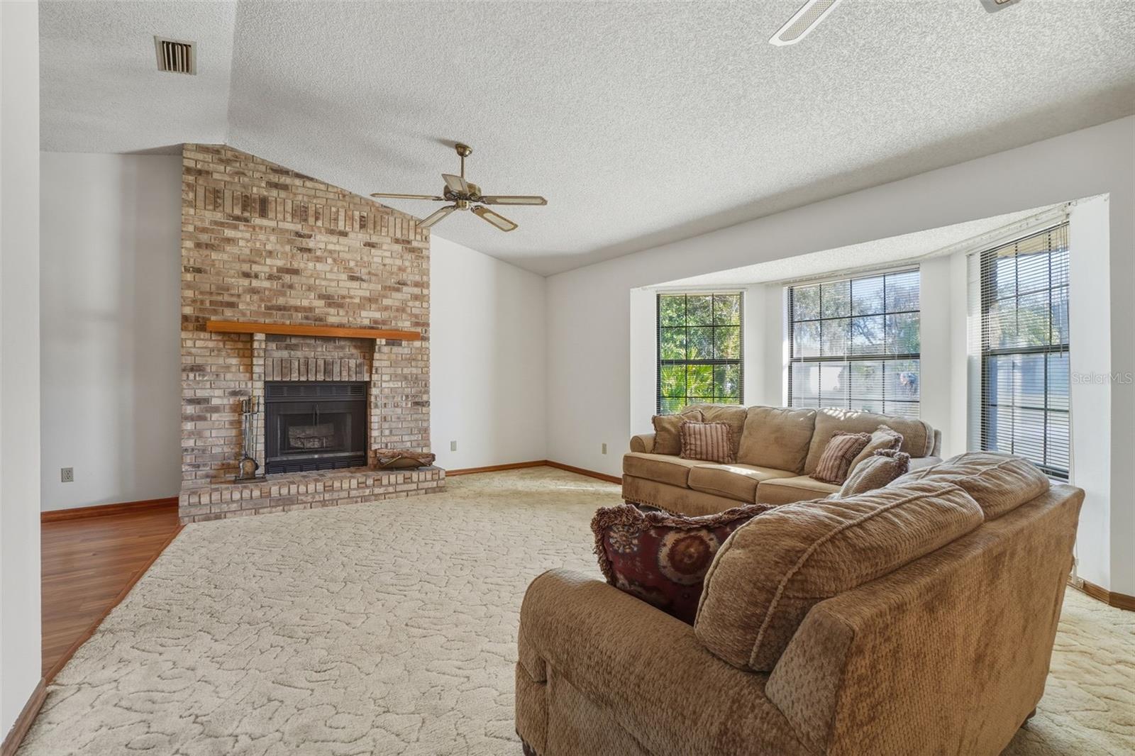 DELTONA LAKES UNIT 40 - Residential