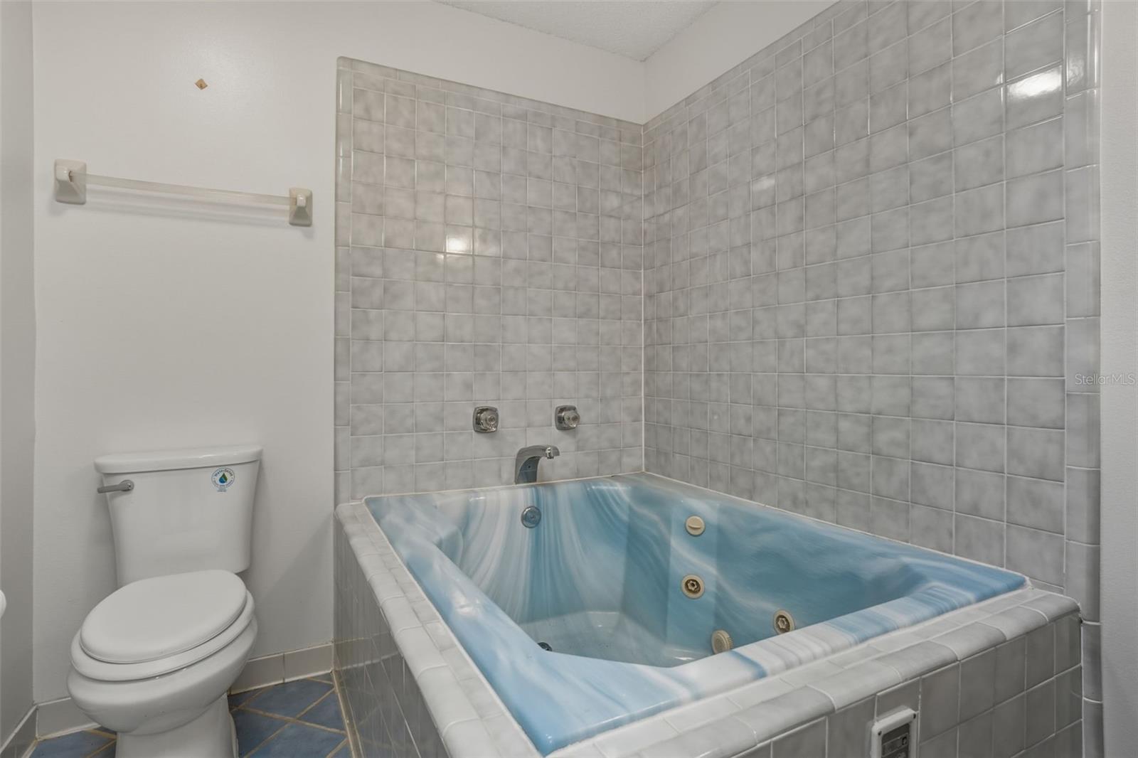 DELTONA LAKES UNIT 40 - Residential