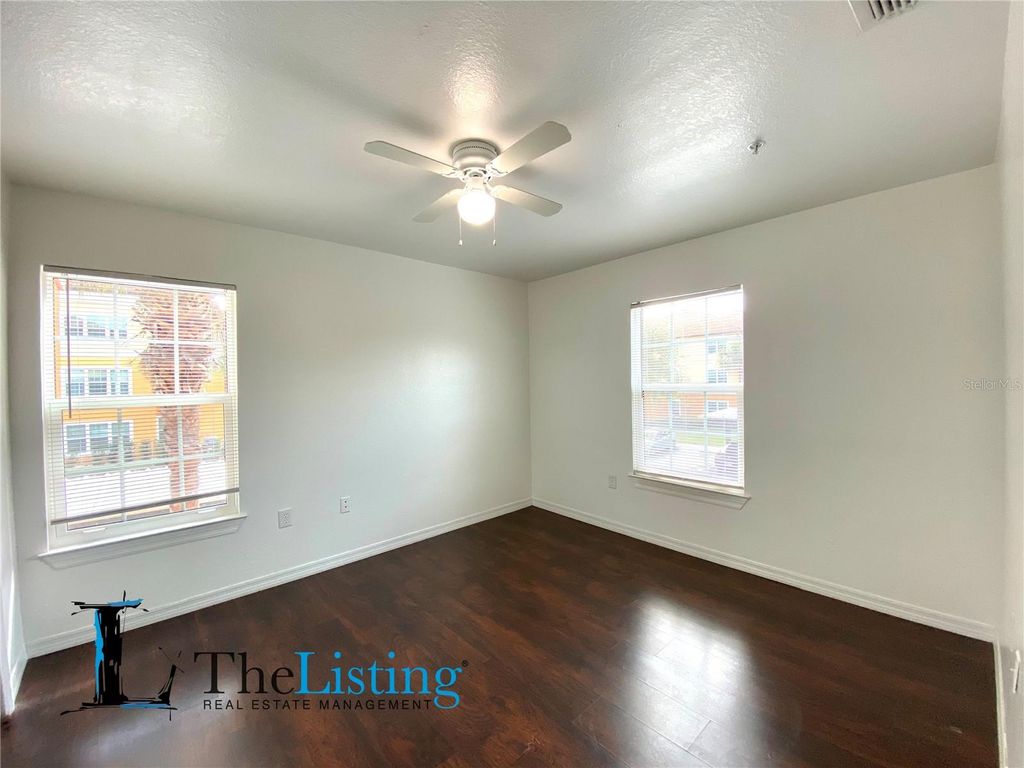 Photo of 5459 Vineland Road #4201, Orlando, FL 32811 (MLS # O6365345)