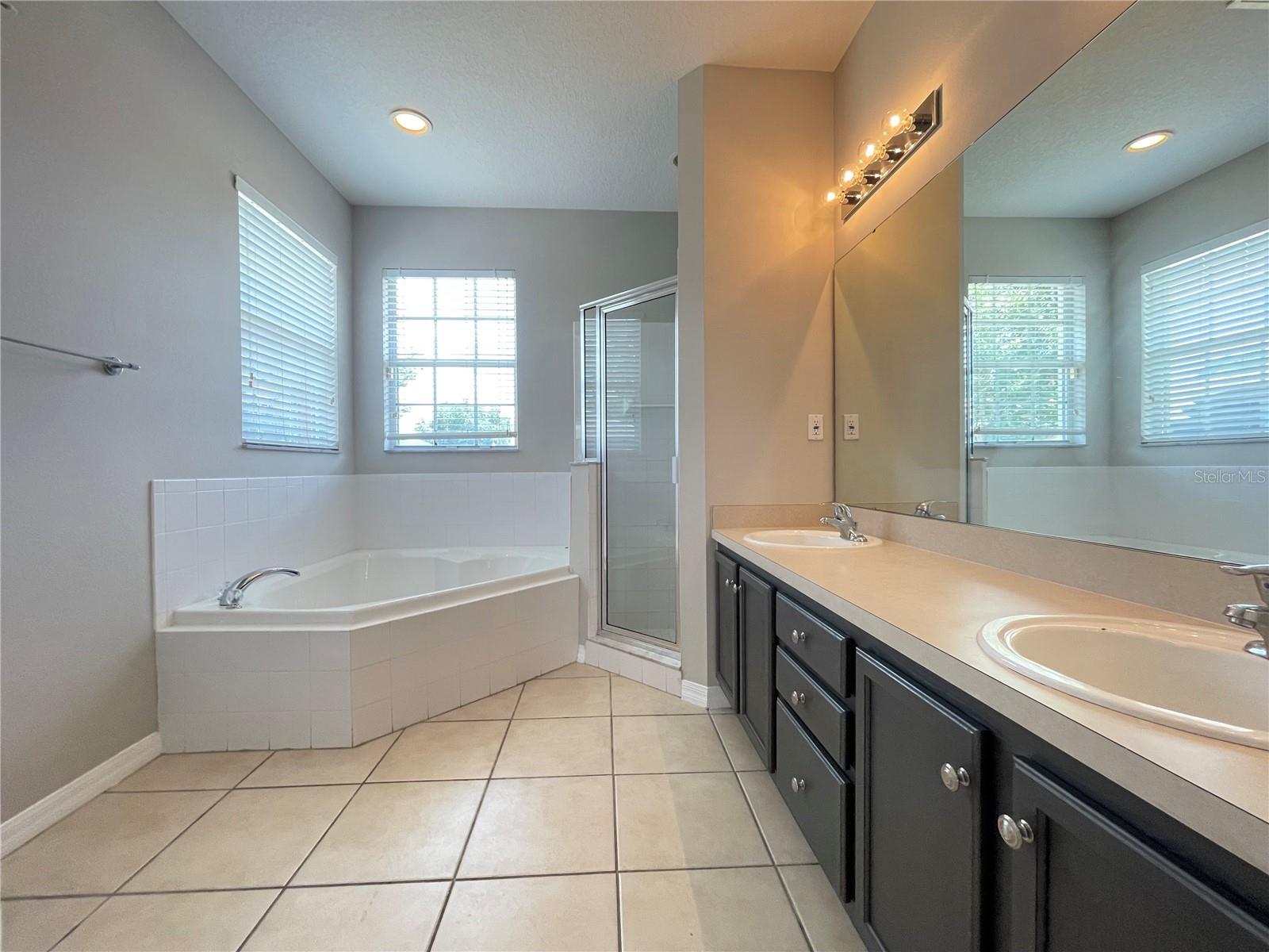 WILDFLOWER RIDGE - Residential Lease