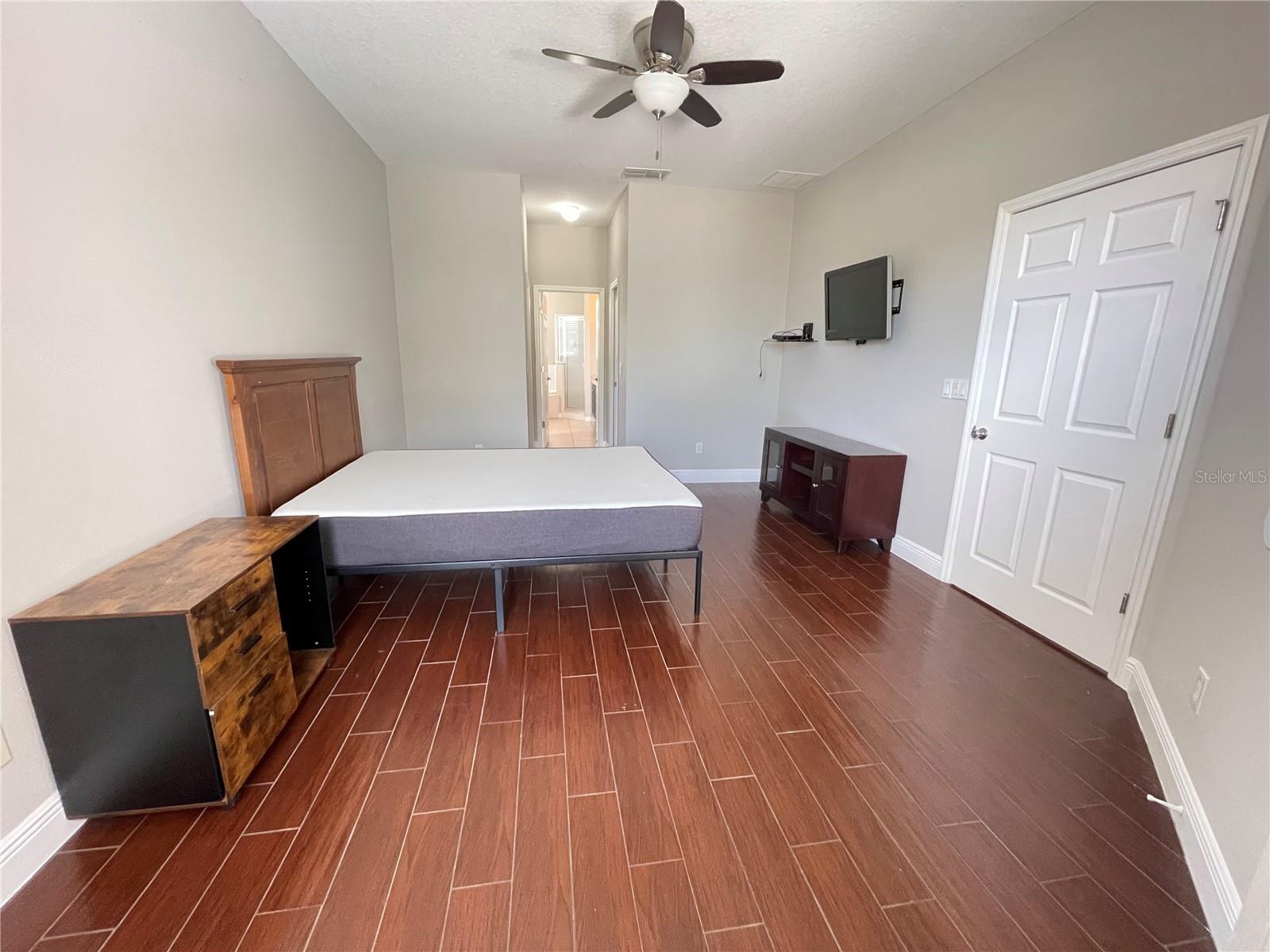 WILDFLOWER RIDGE - Residential Lease