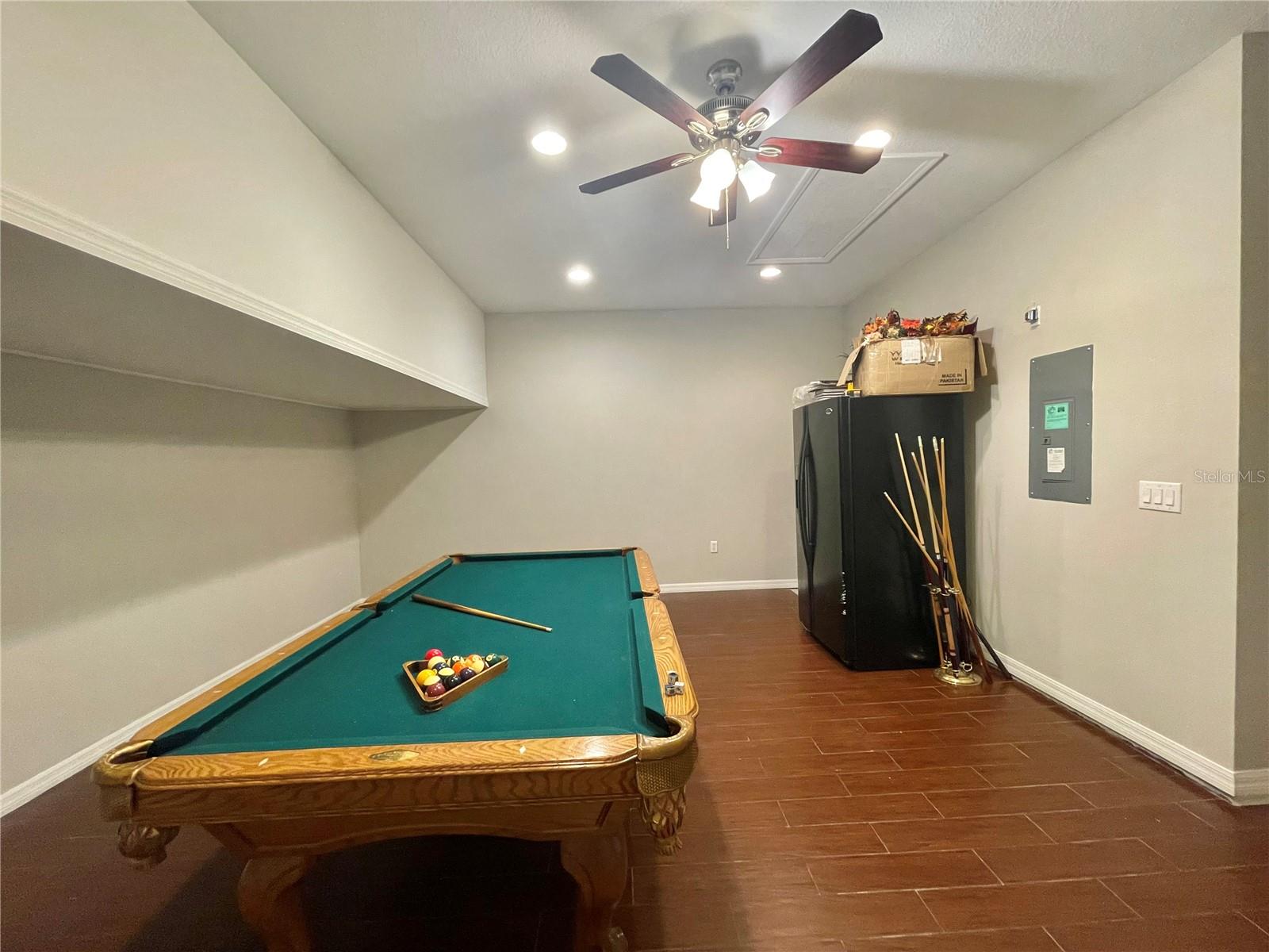 WILDFLOWER RIDGE - Residential Lease