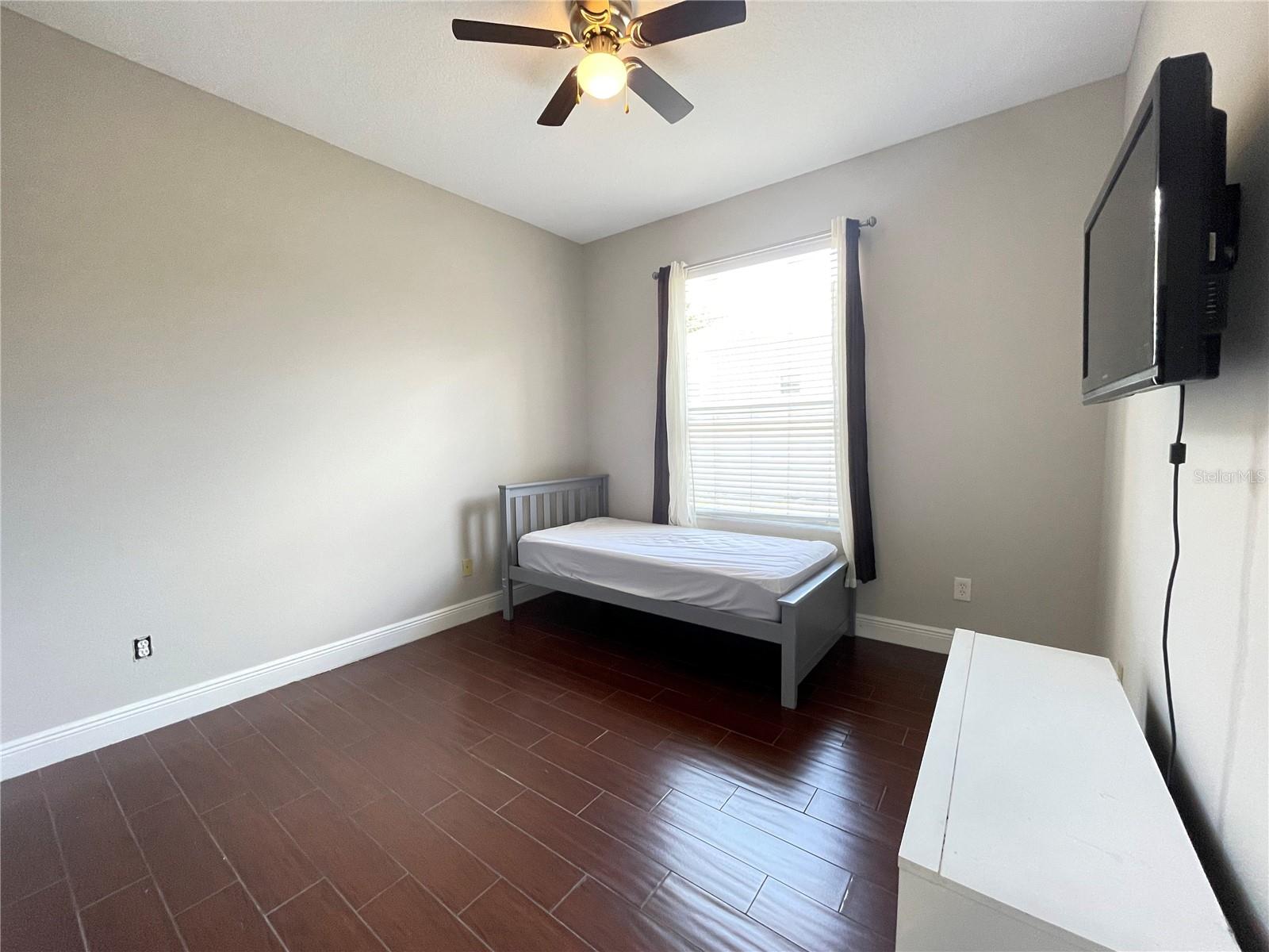 WILDFLOWER RIDGE - Residential Lease