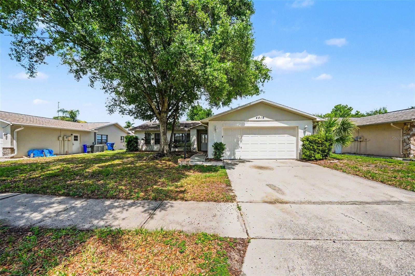 PARK LAKE ESTATES - Residential