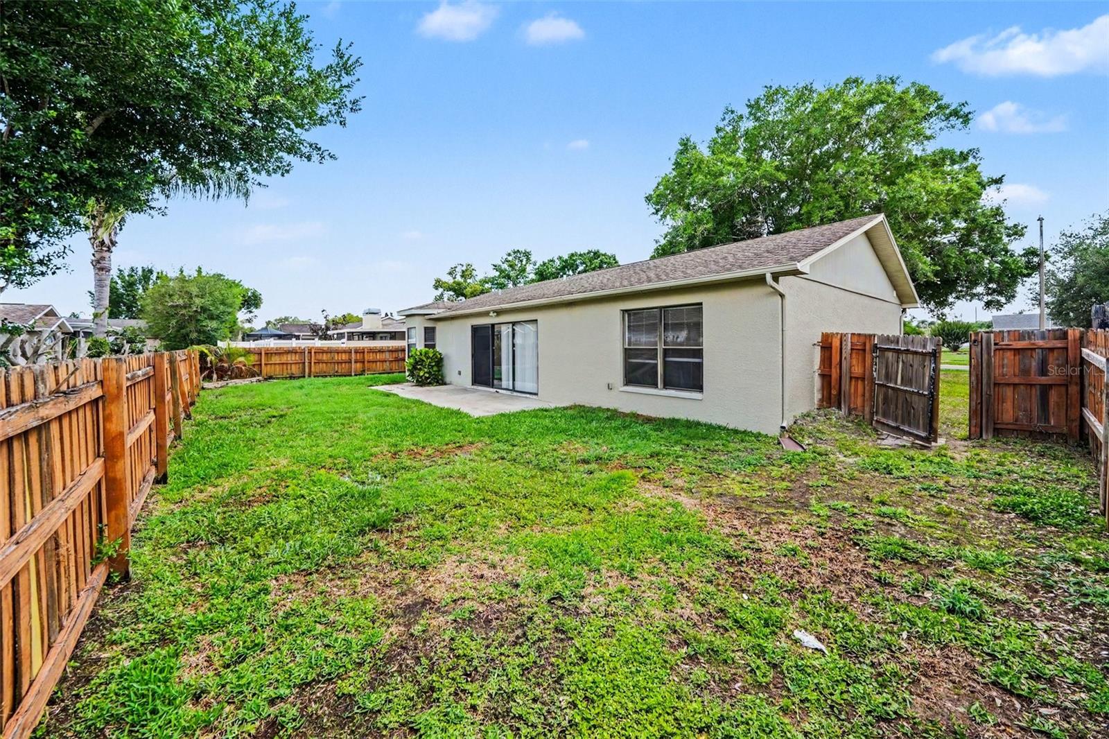 PARK LAKE ESTATES - Residential