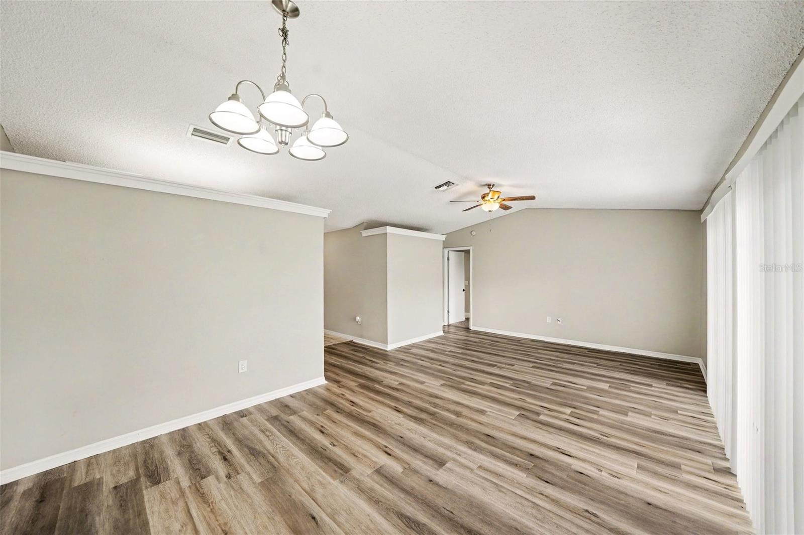 PARK LAKE ESTATES - Residential