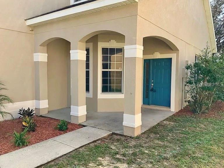 735 NEUMANN VILLAGE COURT