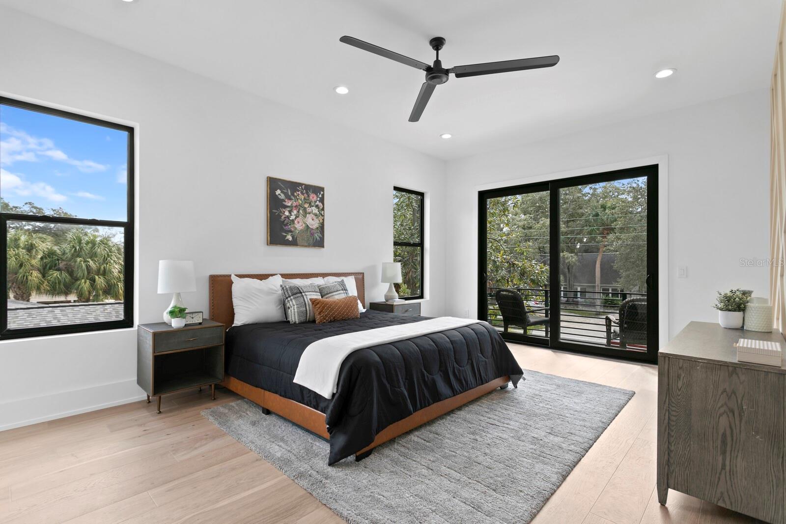 HENDERSON BEACH - Residential