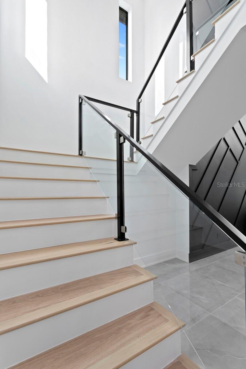 HENDERSON BEACH - Residential