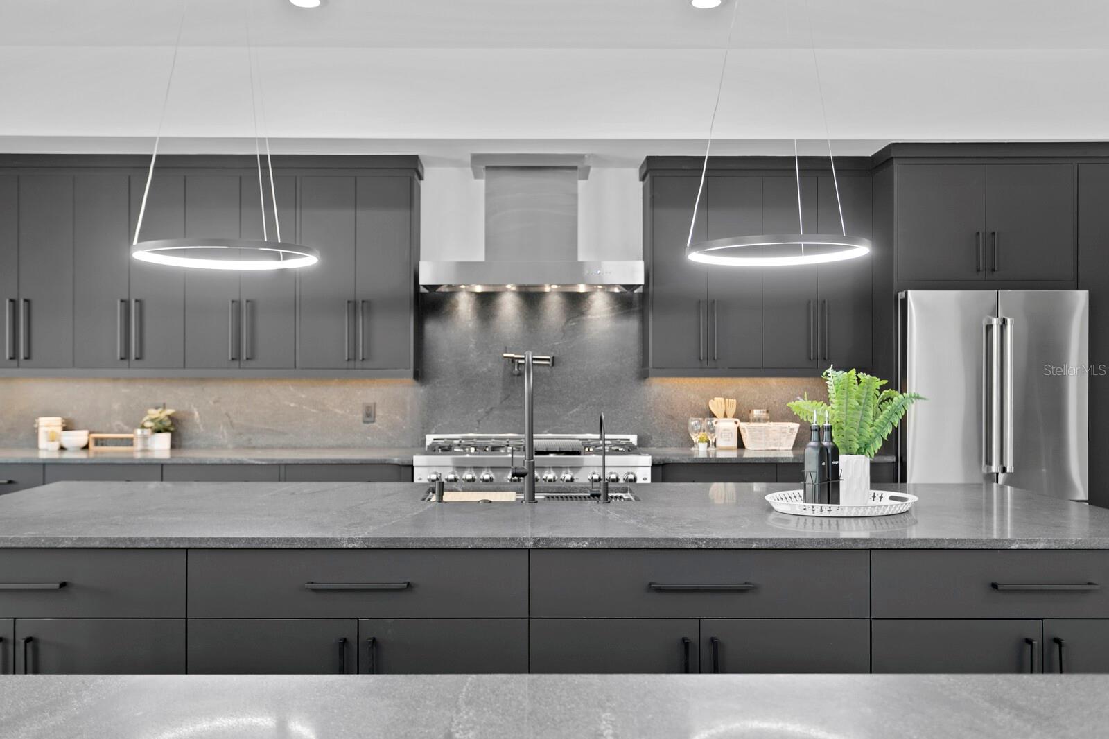 HENDERSON BEACH - Residential