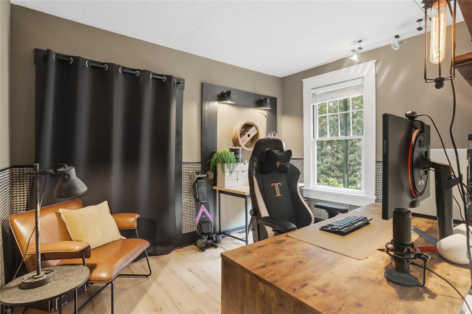 THORNTON PARK ADD - Residential